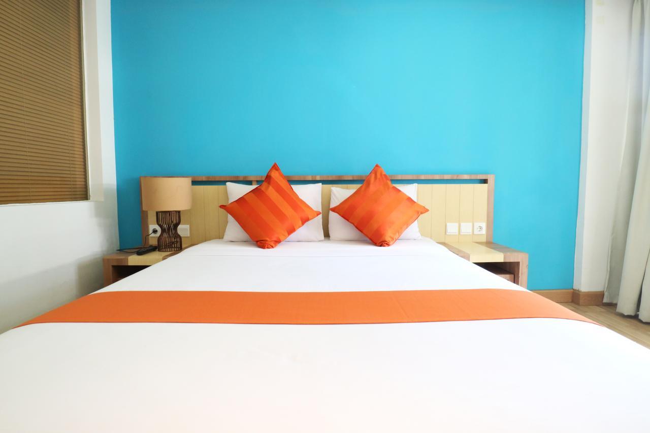 Santosa City Hotel เดนปาซาร์ ภายนอก รูปภาพ