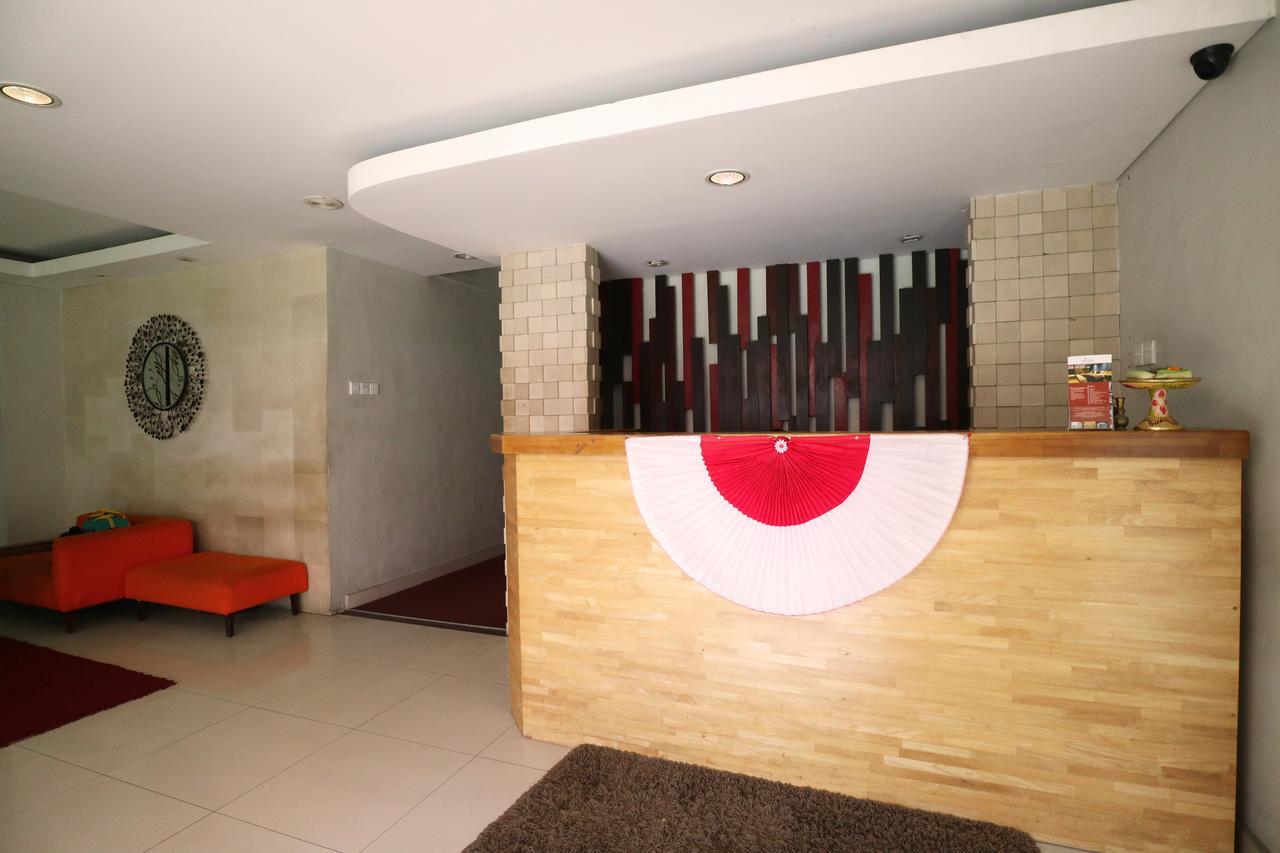 Santosa City Hotel เดนปาซาร์ ภายนอก รูปภาพ
