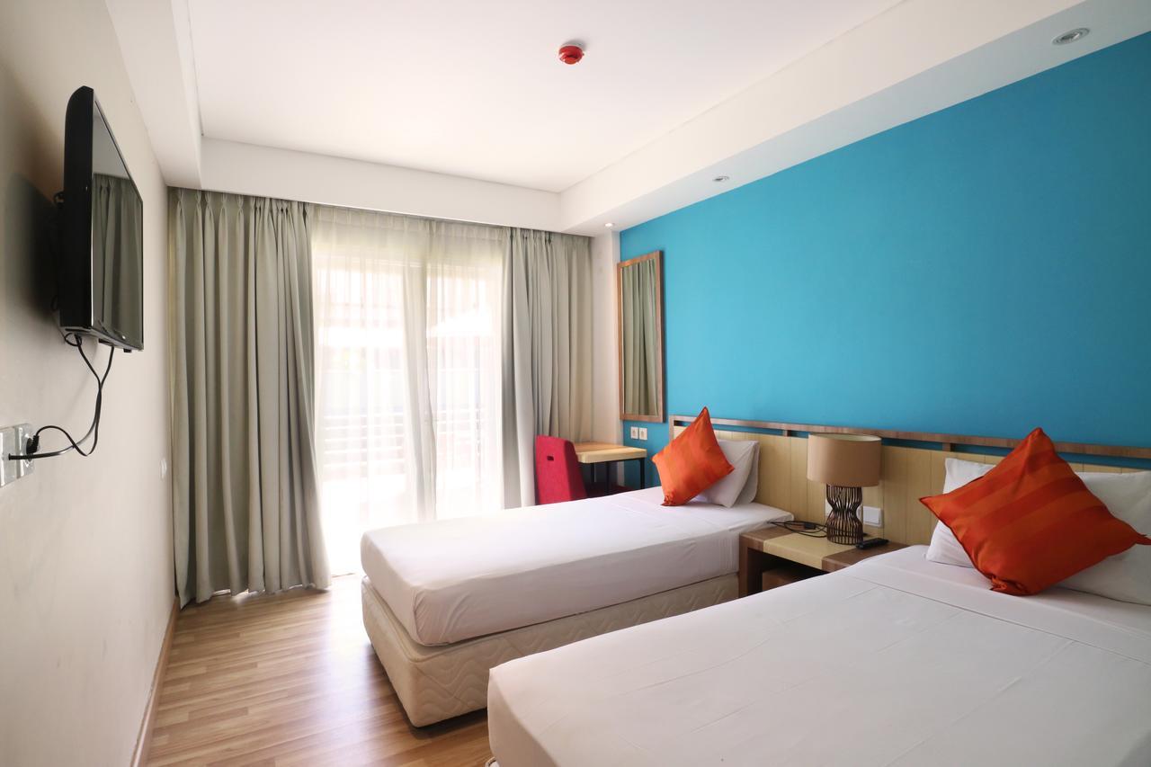 Santosa City Hotel เดนปาซาร์ ภายนอก รูปภาพ