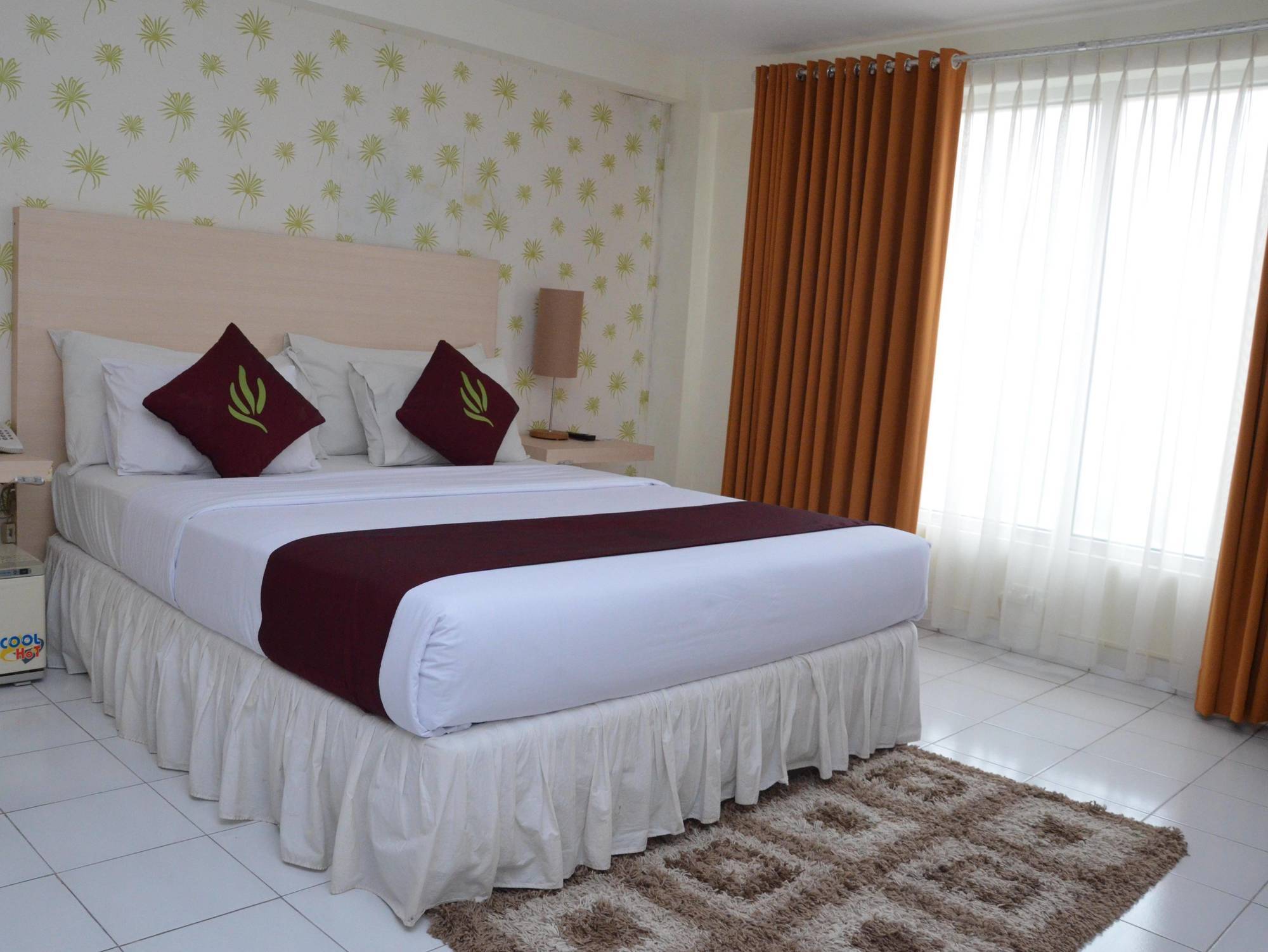 Santosa City Hotel เดนปาซาร์ ภายนอก รูปภาพ
